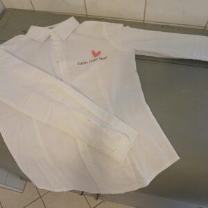 Wit blouse hartjes met faith over fear