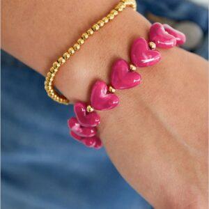 Hartjes armband van steentjes